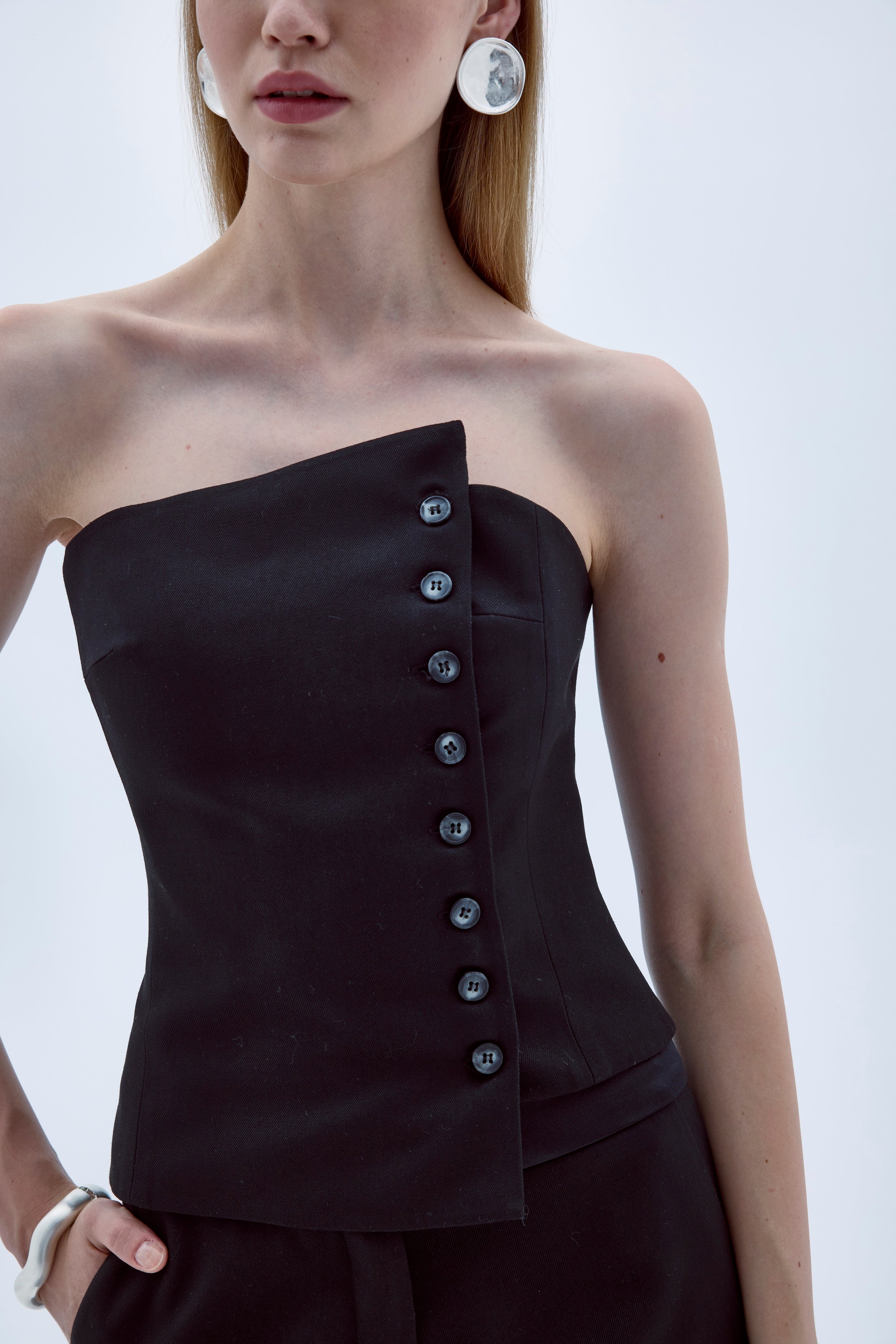 Nazlı Ceren-Odyle Koton Büstiyer Siyah-Büstiyer-4-Milagron.com