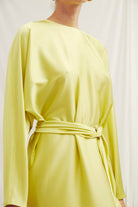 Nazlı Ceren-Ramel Saten Elbise Lime-Elbise-5-Milagron.com