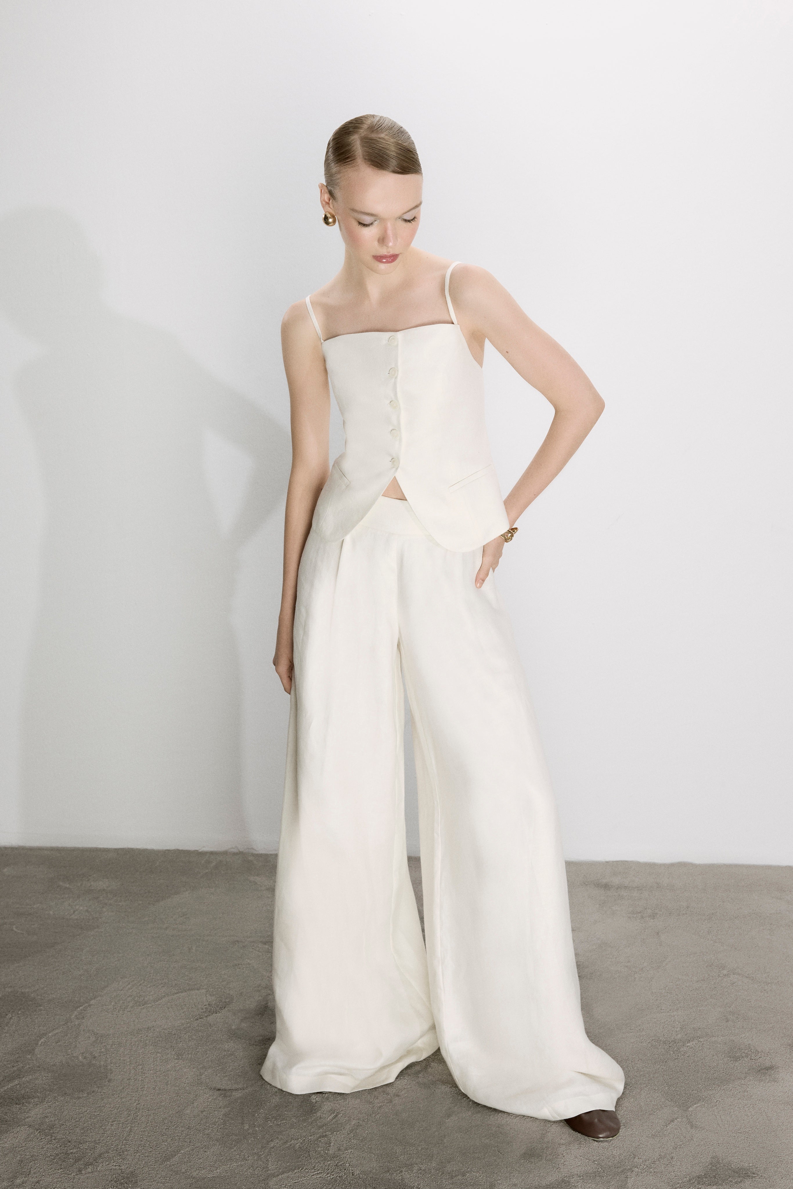 Riviera White Set