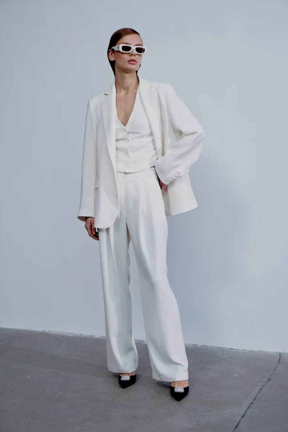 Nazlı Ceren-Tina Krep Pantolon Blanche-Kumaş Pantolon-2-Milagron.com