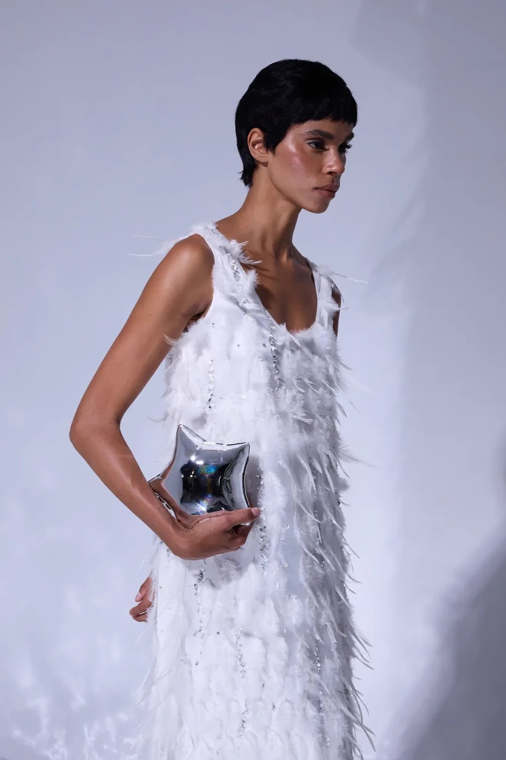 Nilgün Mirza-Angeliki Tüylü İşlemeli El Yapımı Kumaştan Uzun Elbise-Elbise-4-Milagron.com