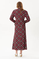 Nilgün Mirza-Ekose Desenli Önden Düğüm Tasarımlı Gömlek-Gömlek-5-Milagron.com