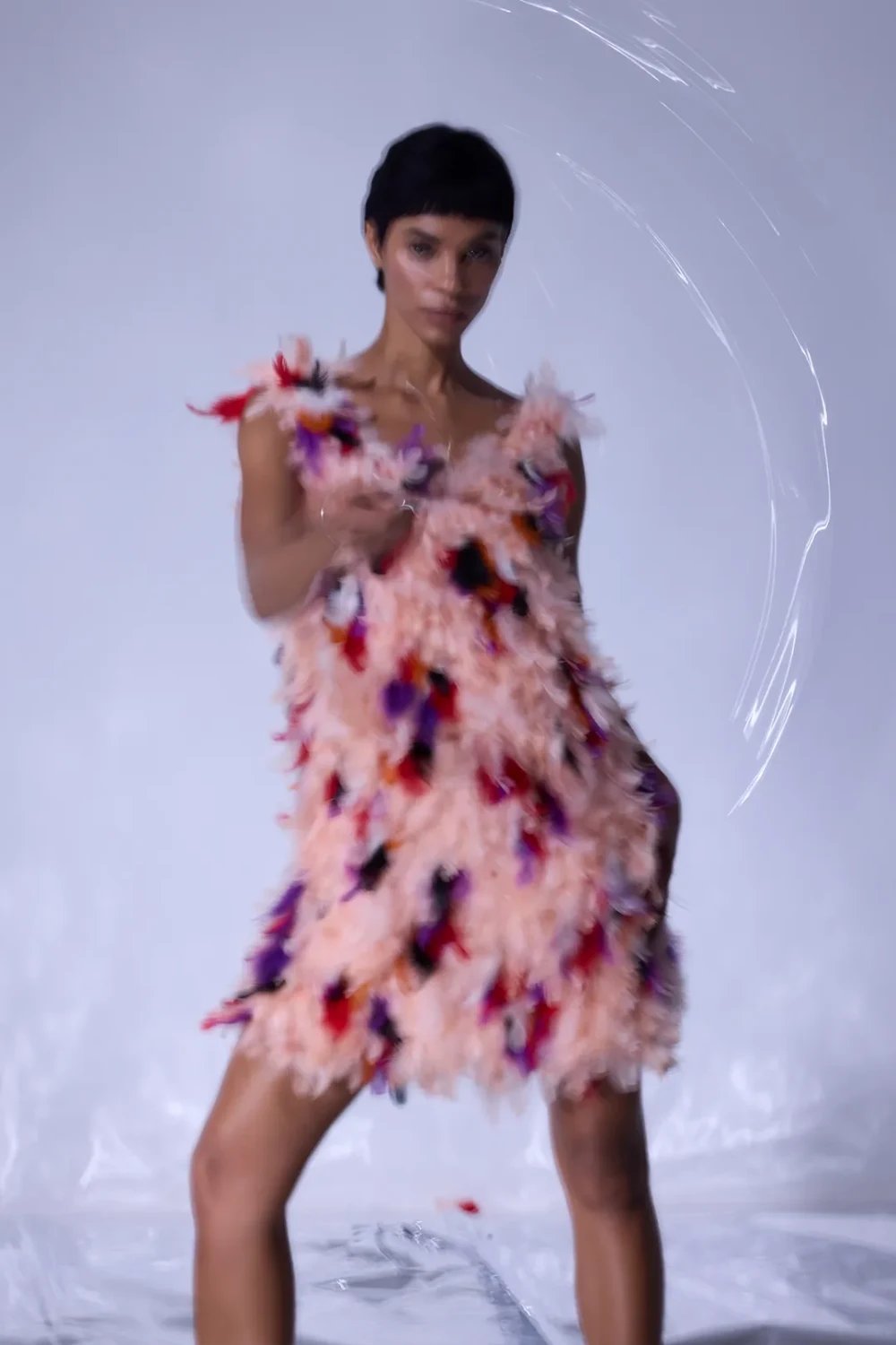 Nilgün Mirza-Kaia El Yapımı Tüylü Kumaştan Mini Askılı Parti Elbisesi-Elbise-3-Milagron.com