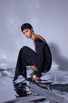 Nilgün Mirza-Kalonice Vücuda Oturan Göğsü Pile Detaylı Özel Tasarım Uzun Gece Elbisesi-Elbise-3-Milagron.com