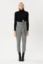 Nilgün Mirza-Koton Lycra Jakarlı Özel Kumaş Pantolon-Pantolon-1-Milagron.com