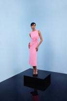 Nilgün Mirza-Krep Kumaş Büzgü Detayli Elbi̇se-Elbise-2-Milagron.com