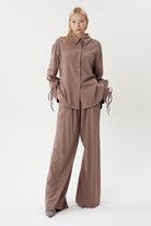 Nilgün Mirza-Kristal Taşlı Beli Lastikli Rahat Kalıp Pamuklu Kumaştan Pantolon-Pantolon-1-Milagron.com