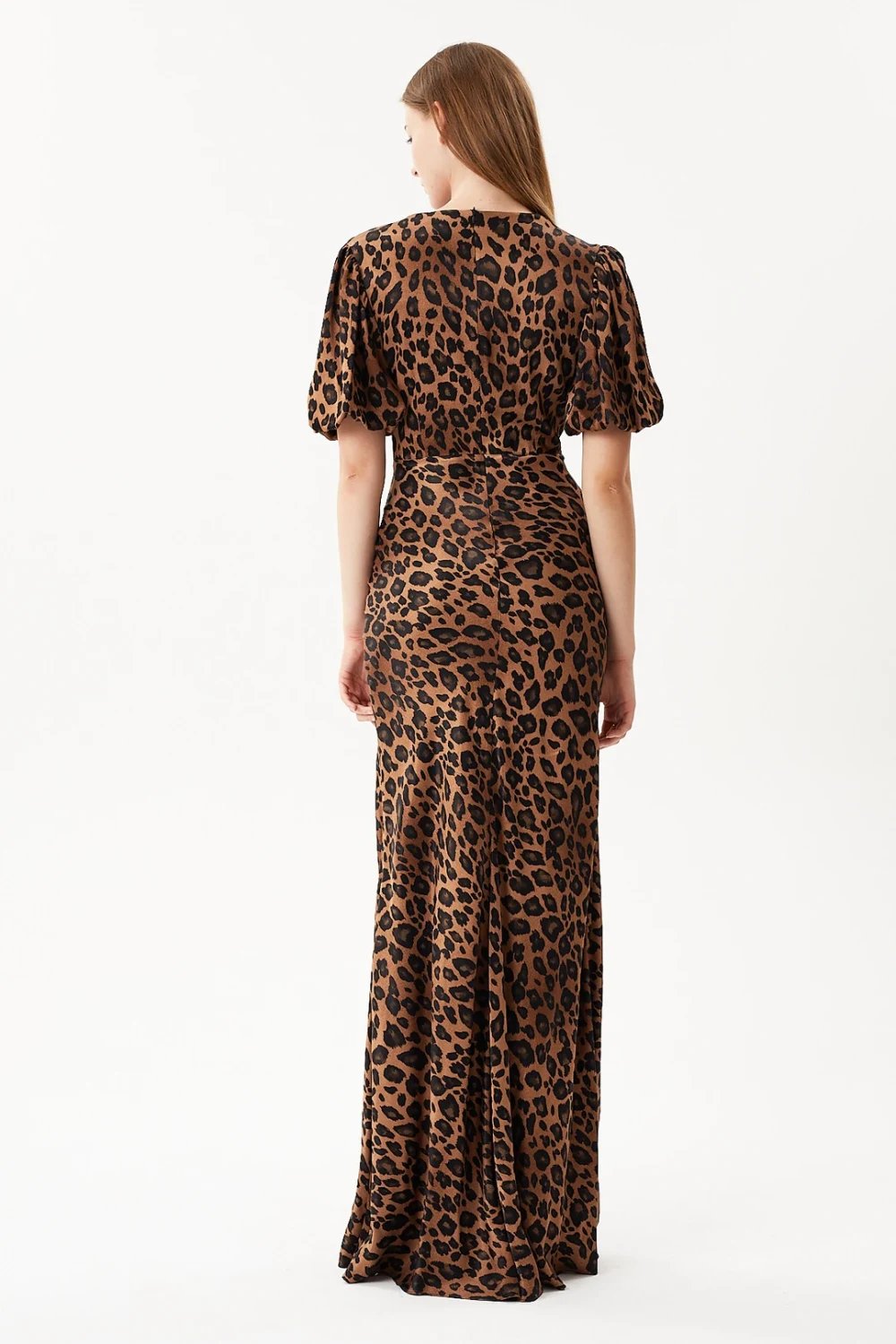 Nilgün Mirza-Leopar Desenli Pileli Kısa Kol Viskon Saten Uzun Elbise-Elbise-6-Milagron.com