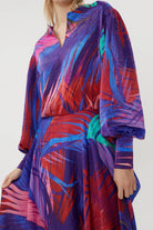 Nilgün Mirza-Saten Viskon Tropical Desenli Elbise-Elbise-4-Milagron.com