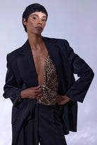 Nilgün Mirza-Smokin Yaka Oversize Maskülen Stil Bayan Blazer Ceket-Ceket-1-Milagron.com