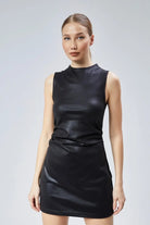 Nineteen Brand-Deri Görünümlü Kolsuz Büzgü Detaylı Mini Elbise-Elbise-1-Milagron.com