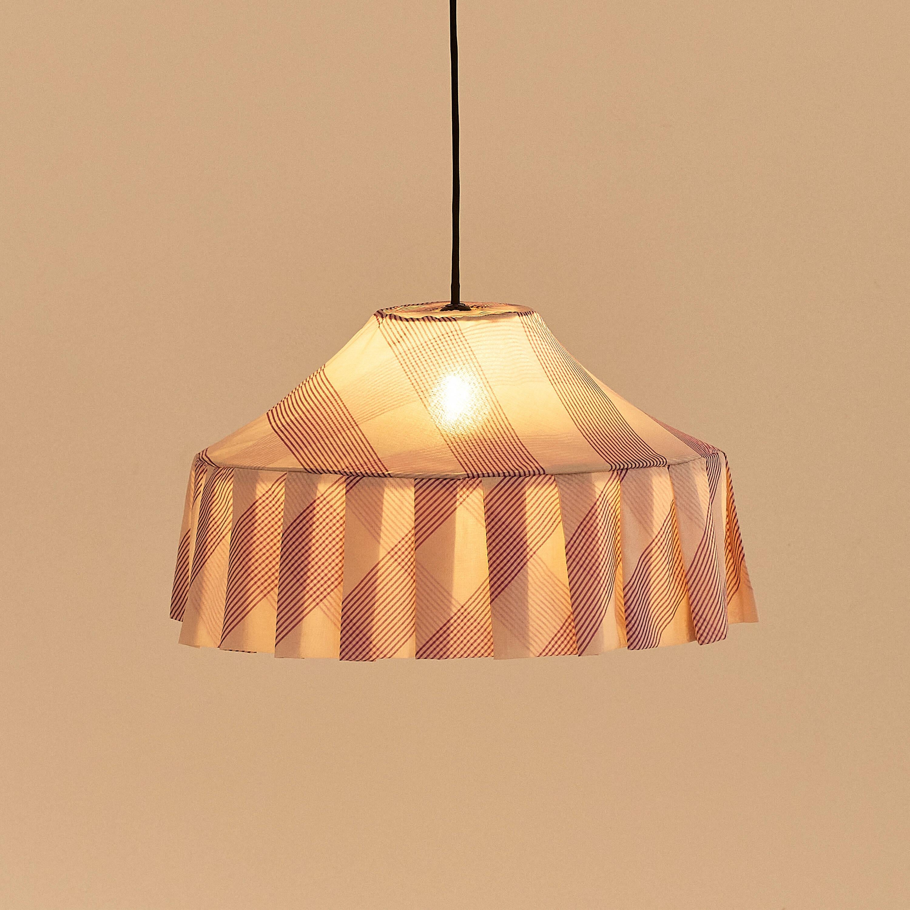Nobodioz Nicole Aydınlatma Şapkası, 50Cm Çap, Lilac Diagonal Stripe