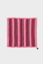 OHM Handmade-Pembe Siyah Kırmızı Stripes El İşi Dantel Örtü-Dantel Örtüler-1-Milagron.com