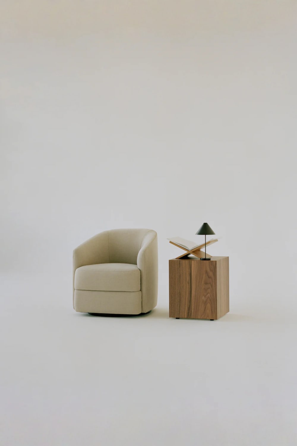 Ocimum Home-Aros Ceviz Yan Sehpa-Sehpa-1-Milagron.com