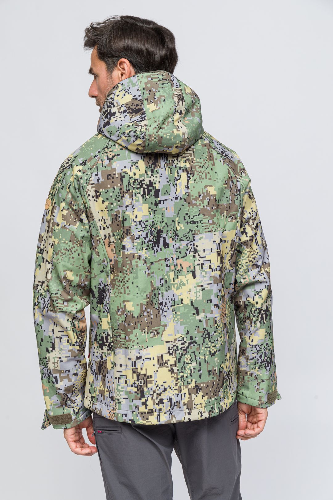 Softshell Rüzgar Ve Suya Dayanıklı Mont - Camo Yeşil