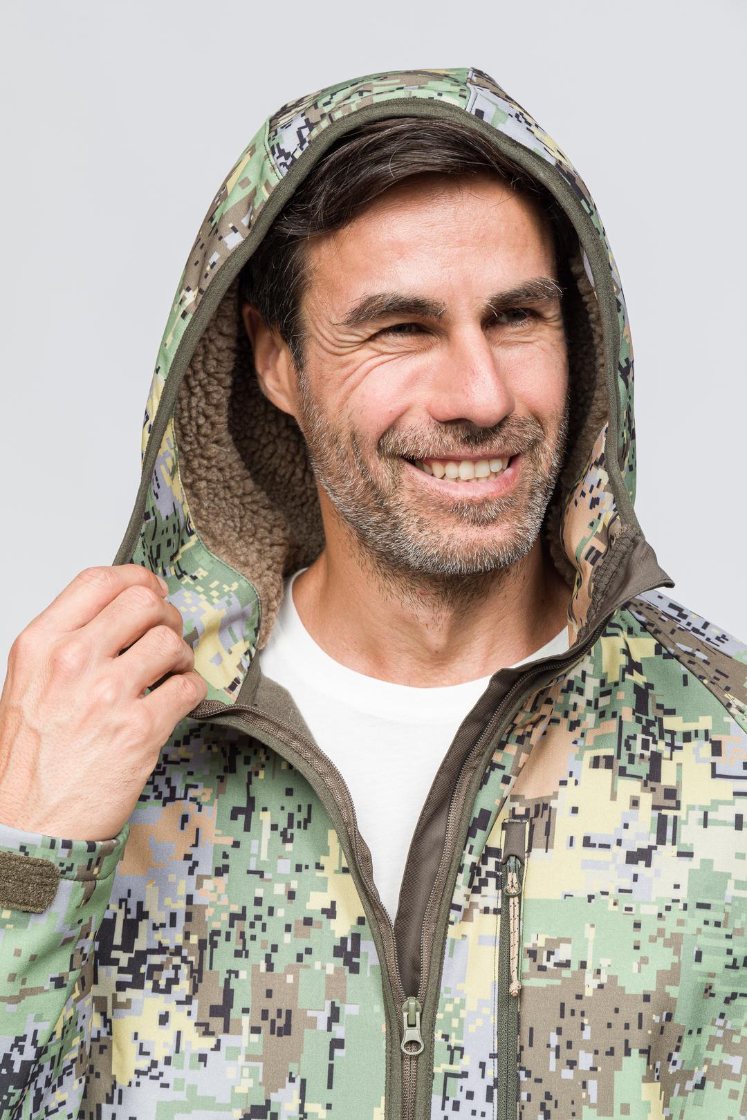 Softshell Rüzgar Ve Suya Dayanıklı Mont - Camo Yeşil
