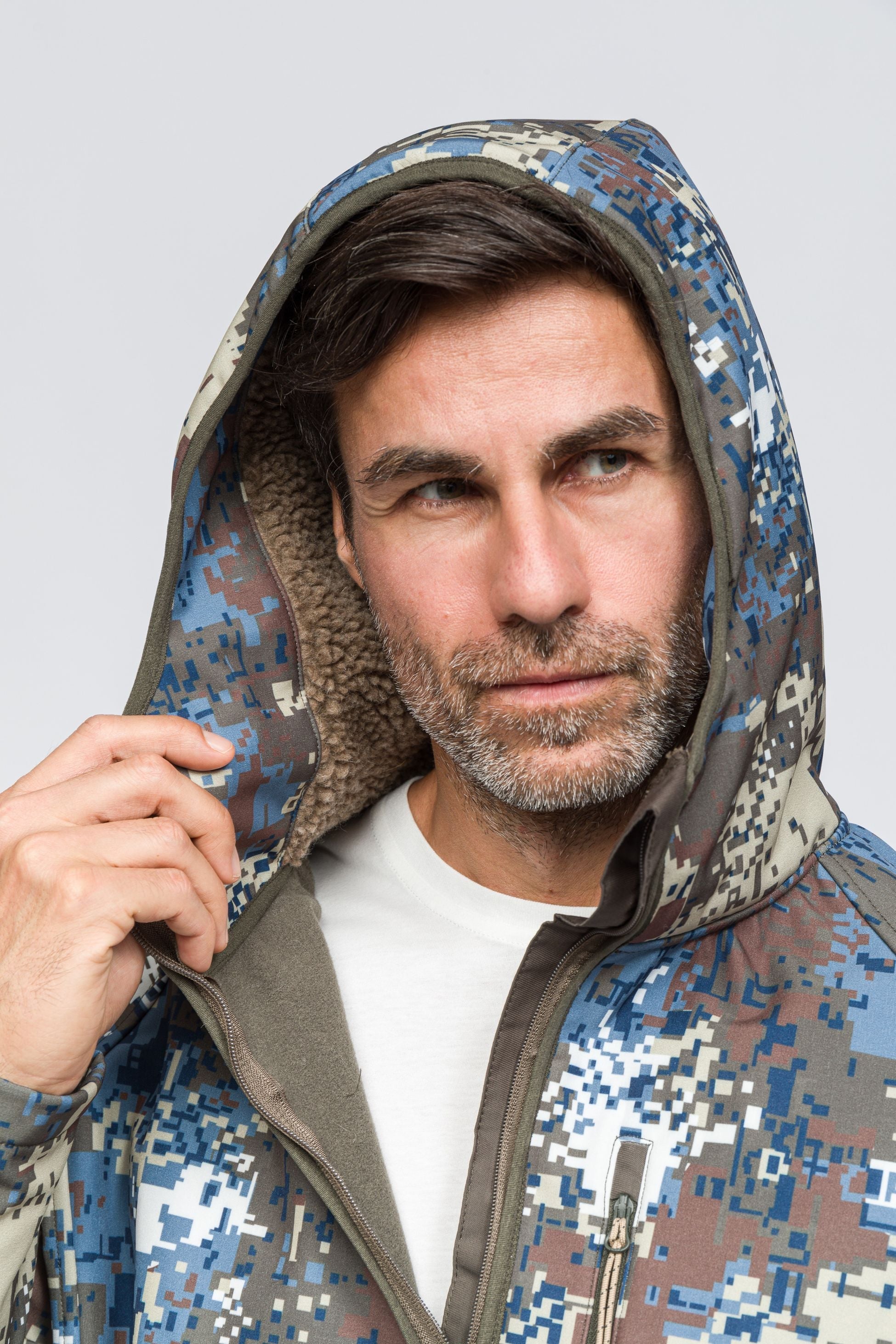 Softshell Rüzgar Ve Suya Dayanıklı Mont- Camo Mavi