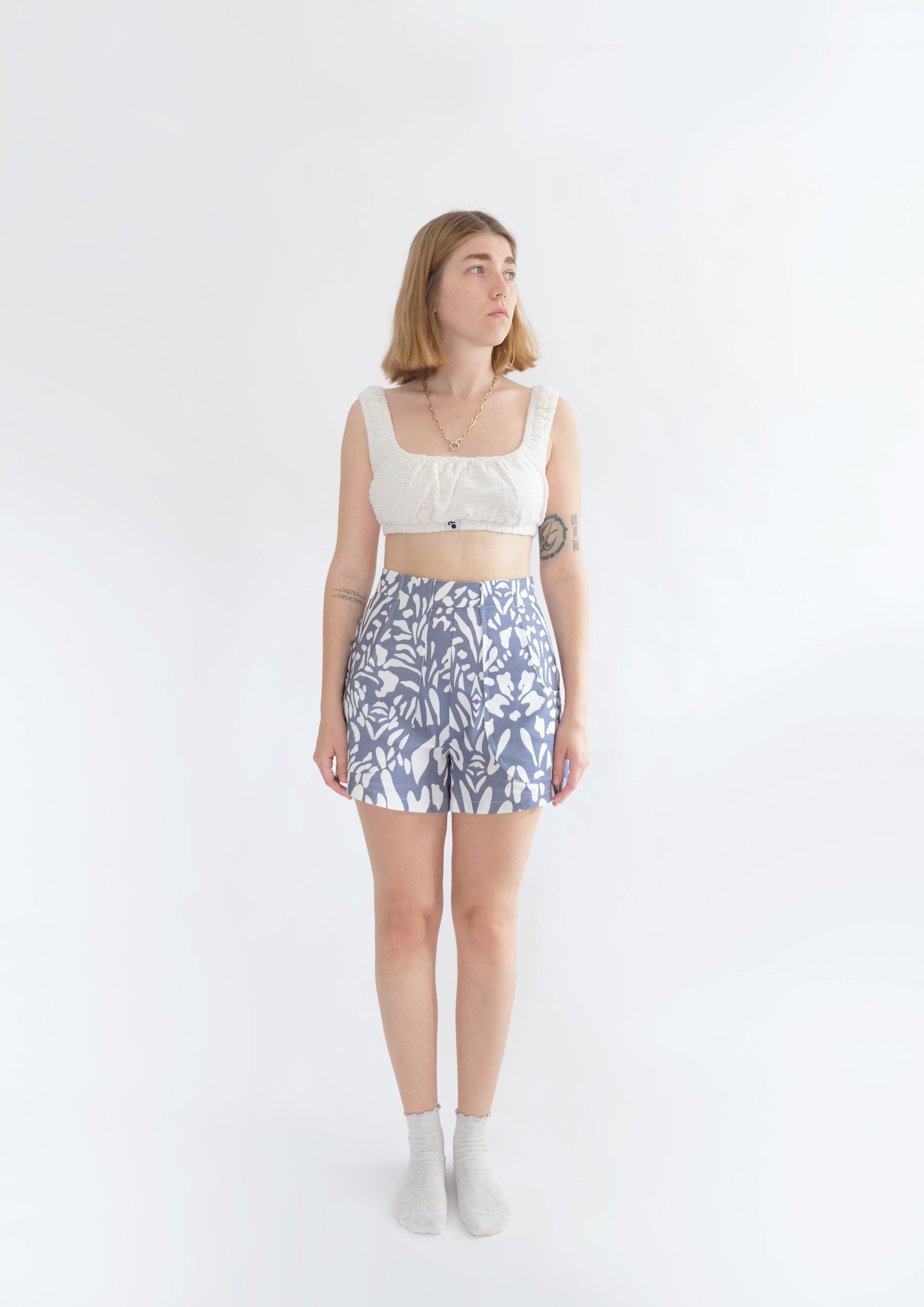 Oh Seven Days-Poche Shorts (Rosa Print)-Bottoms-2-Milagron.com