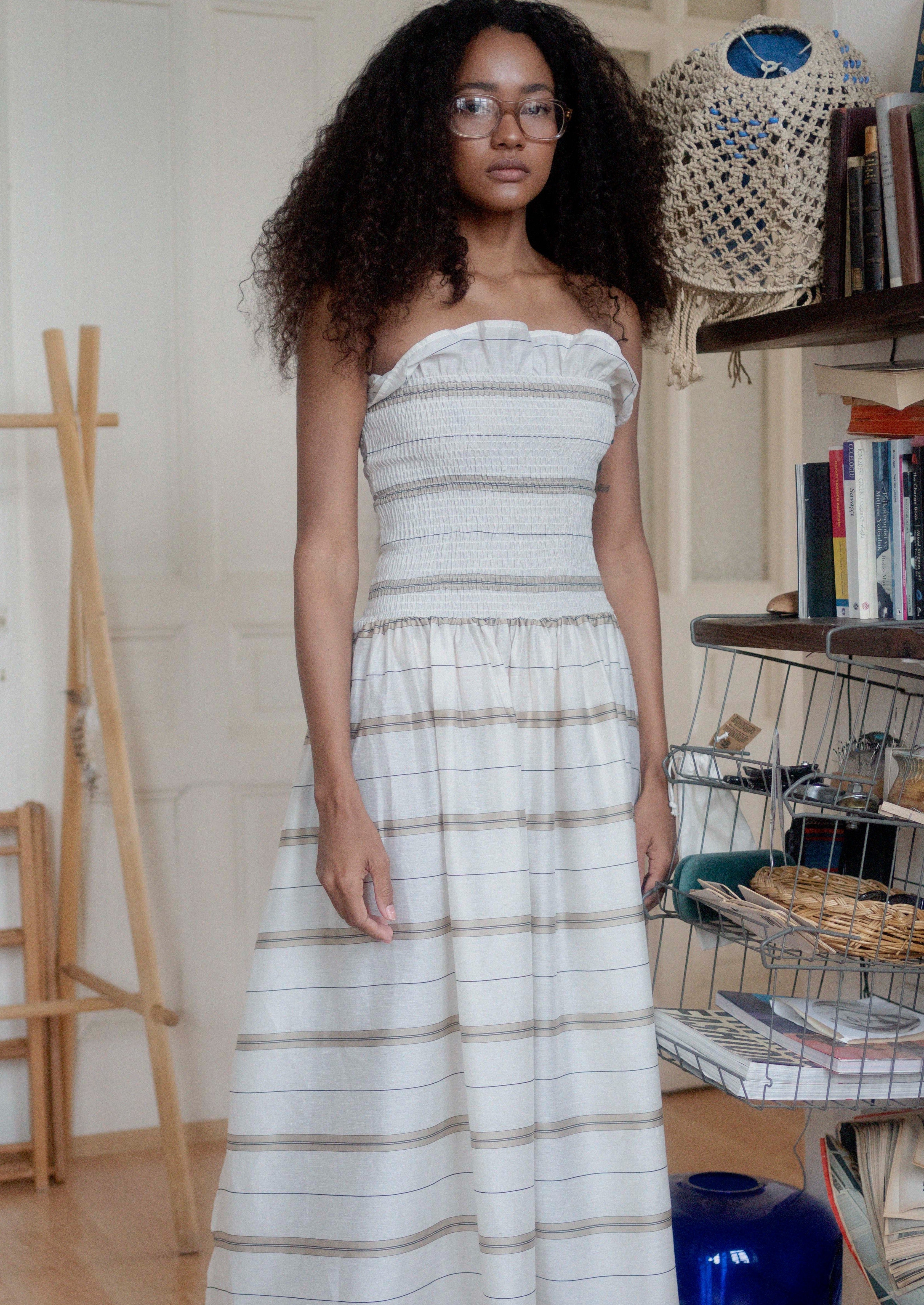 Oh Seven Days-Scrunch Dress-3-Milagron.com