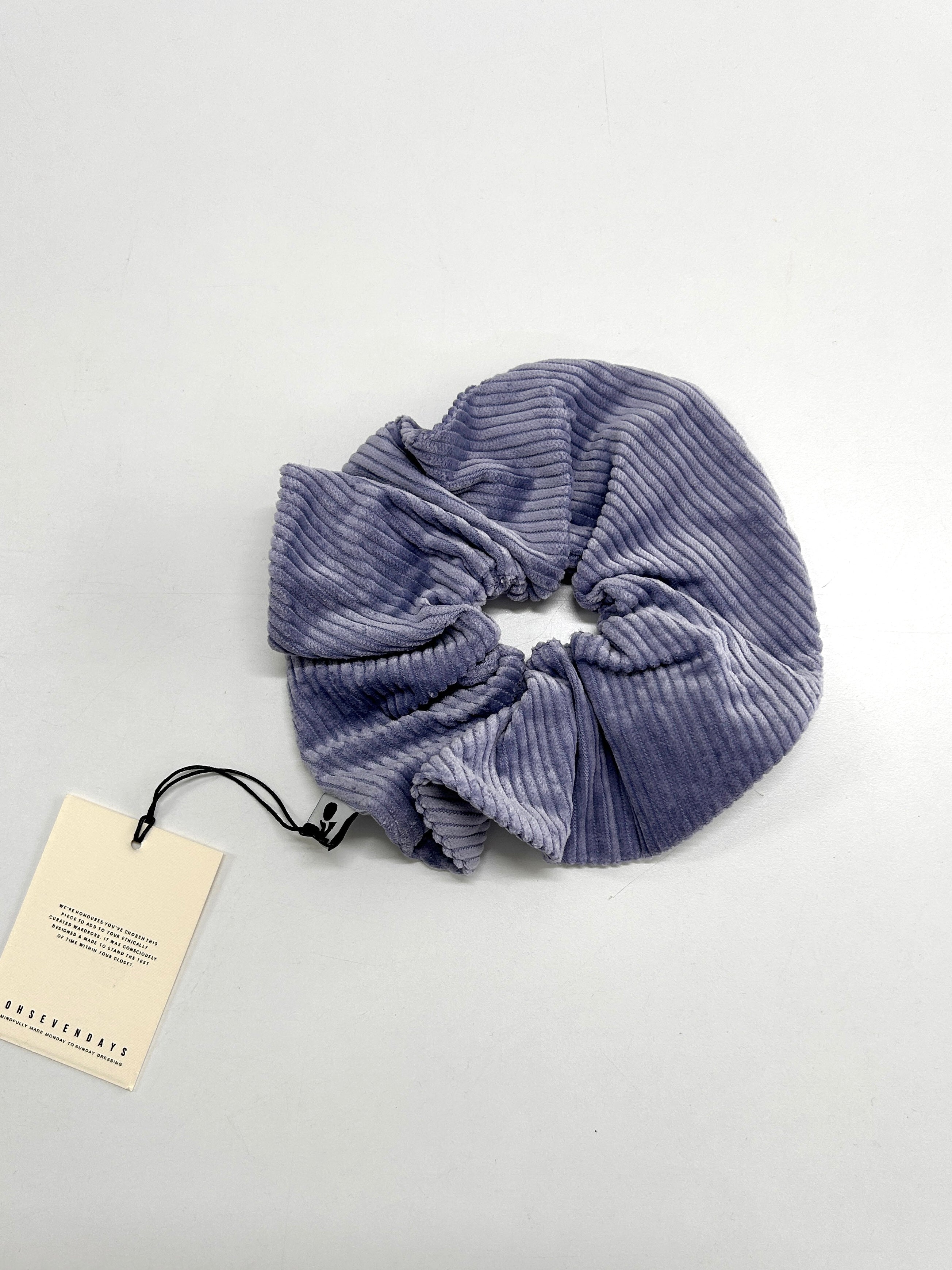 Oh Seven Days-Scrunchie-4-Milagron.com