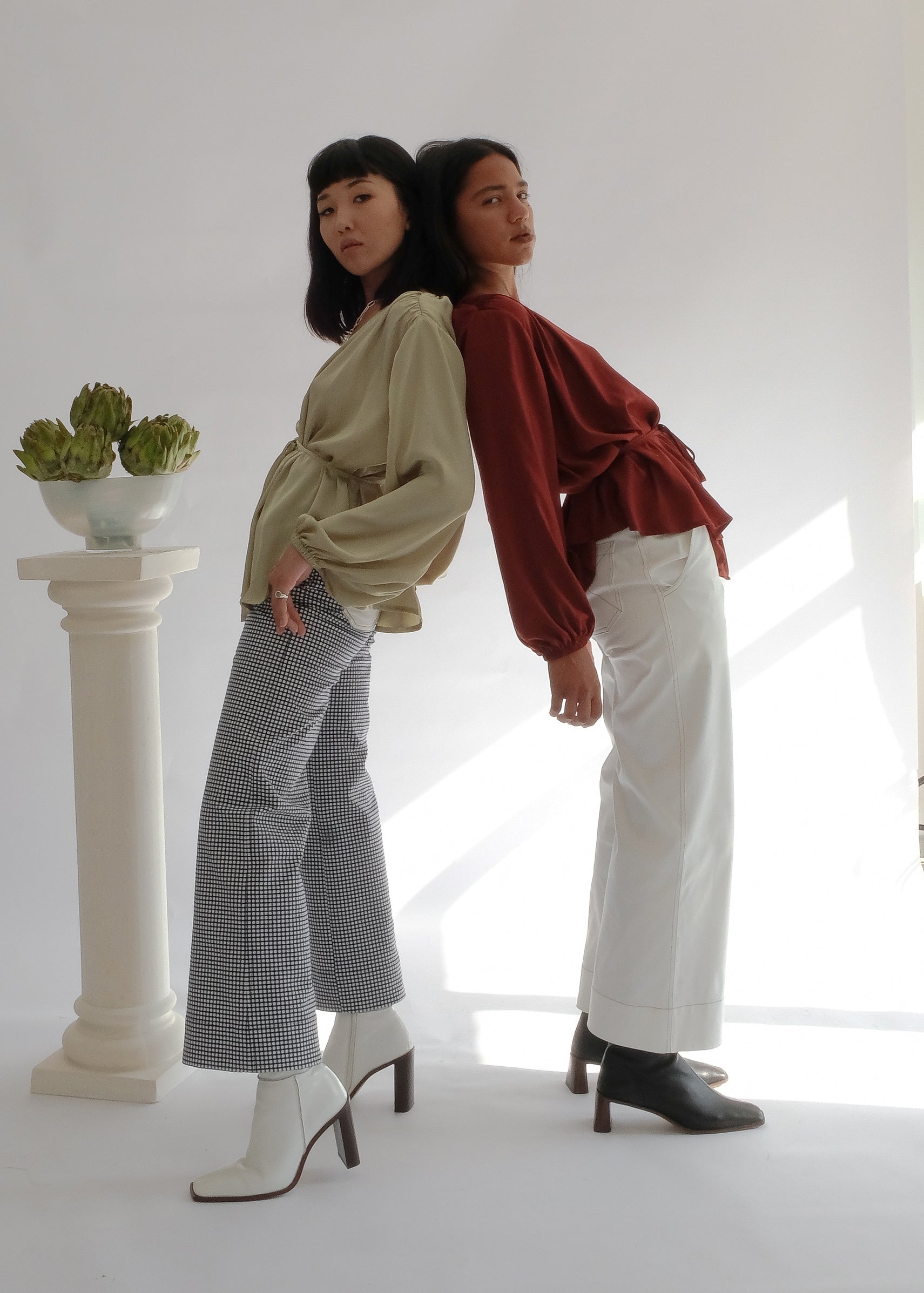 Oh Seven Days-The Tuesday High Kick: Kick Flare High Waisted Trousers Misfit-4-Milagron.com