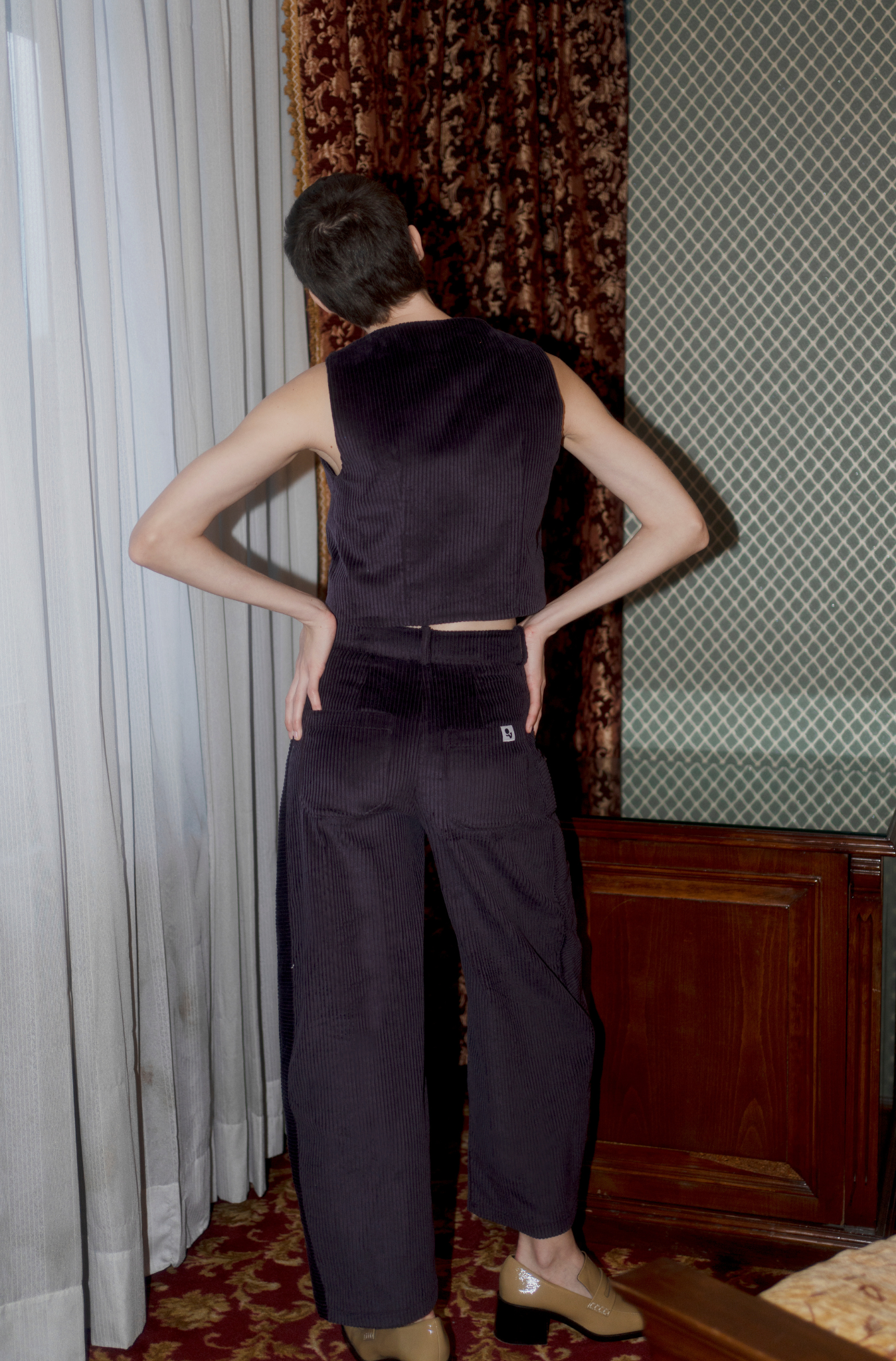 Oh Seven Days-Wyatt Waistcoat Plum-Tops-3-Milagron.com