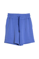 One Of Us-Agnes Shows Off Uzun Şort-Şort-5-Milagron.com