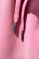 One Of Us-Suzie Never Bores Me Etek-Etek-5-Milagron.com