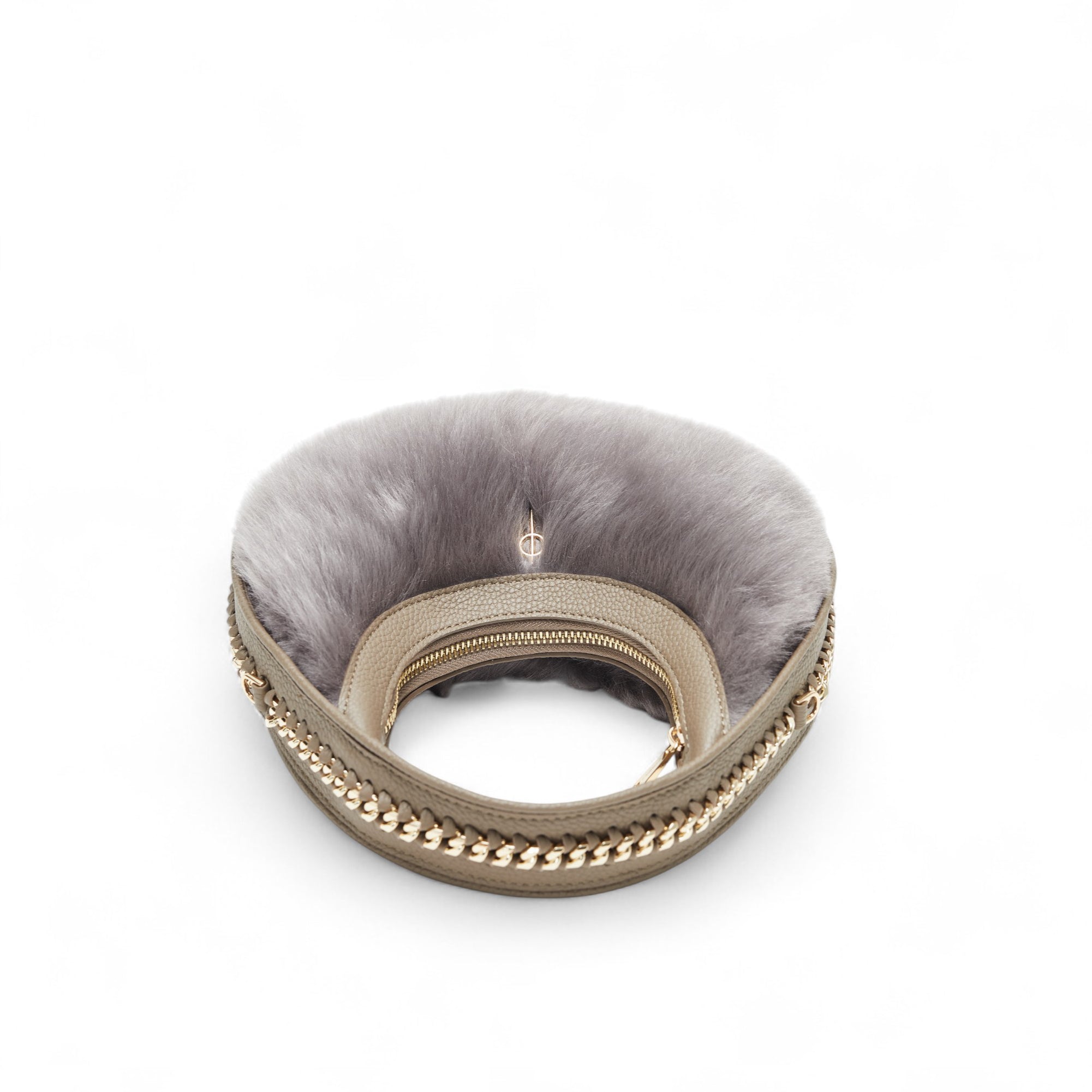 Otrera-Round Fluffy Rock-El Çantası-3-Milagron.com