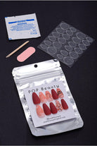 POP Beauty-Kadın Kırmızı Takma Tırnak Seti Ve Yapıştırıcı-Takma Tırnak ve Aksesuarları-4-Milagron.com
