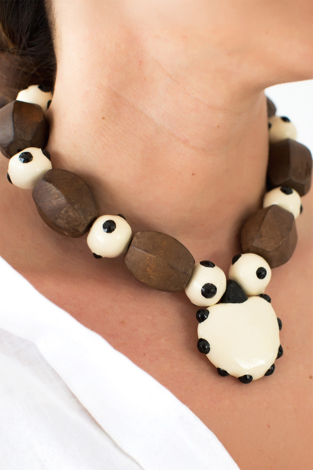 Paanui-Rachela Bold-Kolye-4-Milagron.com