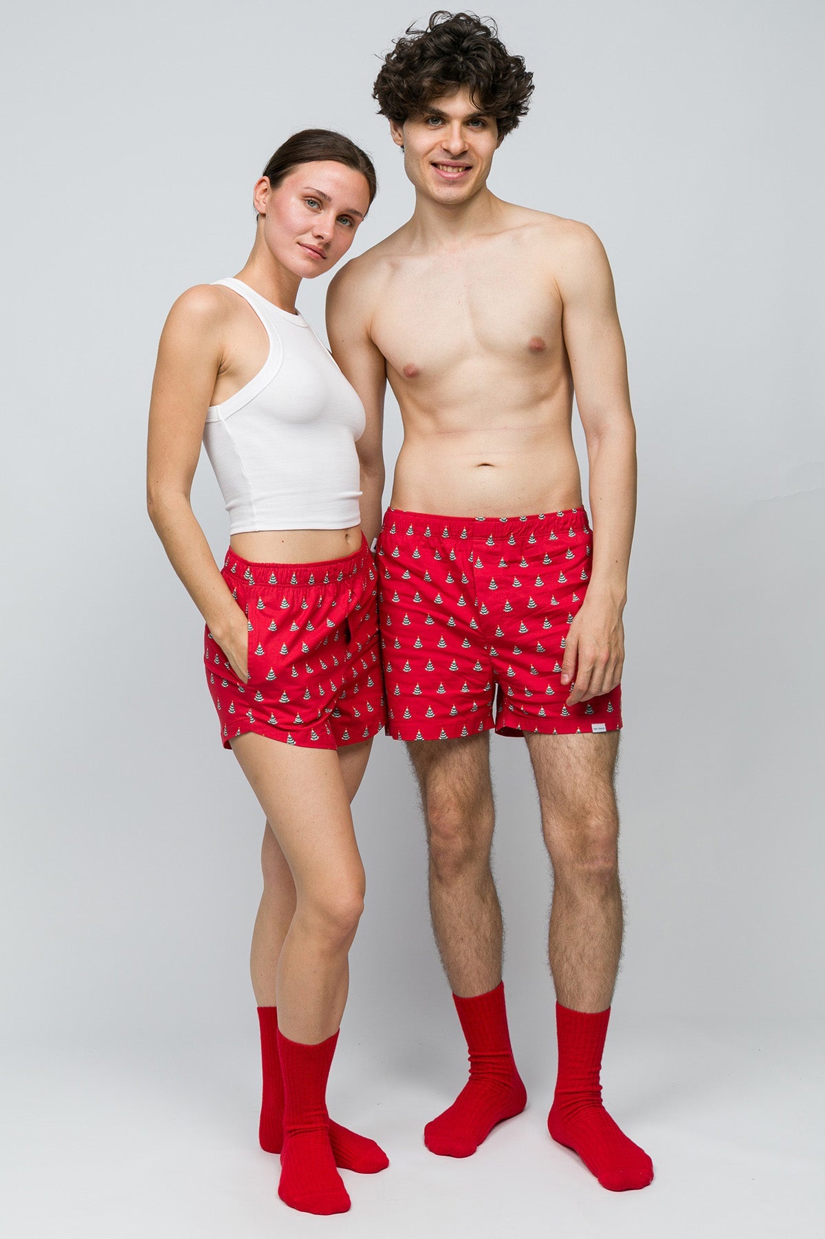 Paul Kenzie-Pine Christmas Ev şort Couple-1-Milagron.com