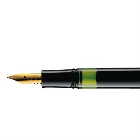 Pelikan M150 14 Ayar Altın Kaplama Uç Dolma Kalem M Siyah