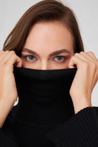 Peraluna-Balıkçı Yaka Boğazlı Bol Kesim Kadın Triko Kazak-Kazak & Triko-11-Milagron.com