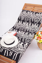 Peraluna Beach Girls Beach Towel Jakarlı Pamuklu Plaj Örtüsü - Siyah/Beyaz