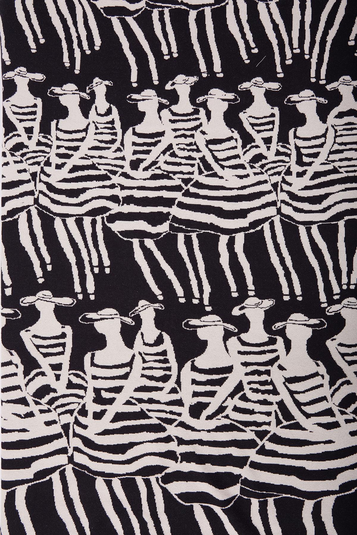 Peraluna Beach Girls Beach Towel Jakarlı Pamuklu Plaj Örtüsü - Siyah/Beyaz