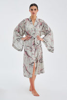 Peraluna-Bolossom Çiçek Desenli 120 Cm Saten Yazlık Kadın Kimono-Kimono-1-Milagron.com