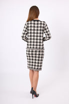 Peraluna-Diana Pötikare Kadın Diz Üstü Triko Etek Siyah/Ekru-Etek-10-Milagron.com