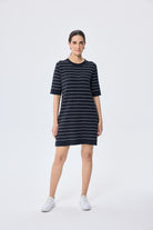 Peraluna-Faye Çizgi Detaylı Mini Yazlık Triko Elbise Si̇yah / Beyaz Çi̇zgi̇li̇-Elbise-9-Milagron.com