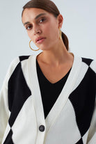 Peraluna-Irene Cardi̇gan Büyük Baklava Desenli Bol Kesim Mevsimlik Kadın Triko Hırka-Kazak & Triko-2-Milagron.com