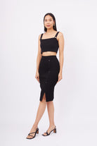 Peraluna-Jasmine Skirt Midi Boy Yandan Düğmeli Ribana Kadın Triko Etek Siyah-Etek-5-Milagron.com