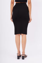 Peraluna-Jasmine Skirt Midi Boy Yandan Düğmeli Ribana Kadın Triko Etek Siyah-Etek-7-Milagron.com