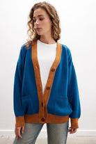 Peraluna-Josephine Cardigan V Yaka Jakarlı Geniş Kesim Organik Pamuk Yün Karışım Kadın Triko Hırka-Kazak & Triko-1-Milagron.com