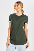 Peraluna-Kol Ucu Desenli Uzun Beyaz Pamuklu Kadın T Shirt-T-Shirts-2-Milagron.com