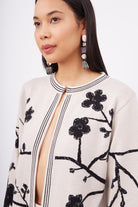 Peraluna-Lady Sakura Jacket Sakura Desen Komfort Fit Kadın Triko Ceket Bej-Ceket-5-Milagron.com