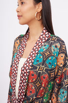 Peraluna-Ladybug Short Kimono Uğur Böceği Baskılı Kısa Saten Kadın Kimono çok Renkli-Kimono-3-Milagron.com