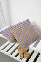 Peraluna Luxury Pillow Simli Çizgili Triko Yastık Kılıfı 45X45 Cm - Açık Lila/Gold