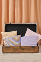 Peraluna Luxury Pillow Simli Çizgili Triko Yastık Kılıfı 45X45 Cm - Açık Lila/Gold