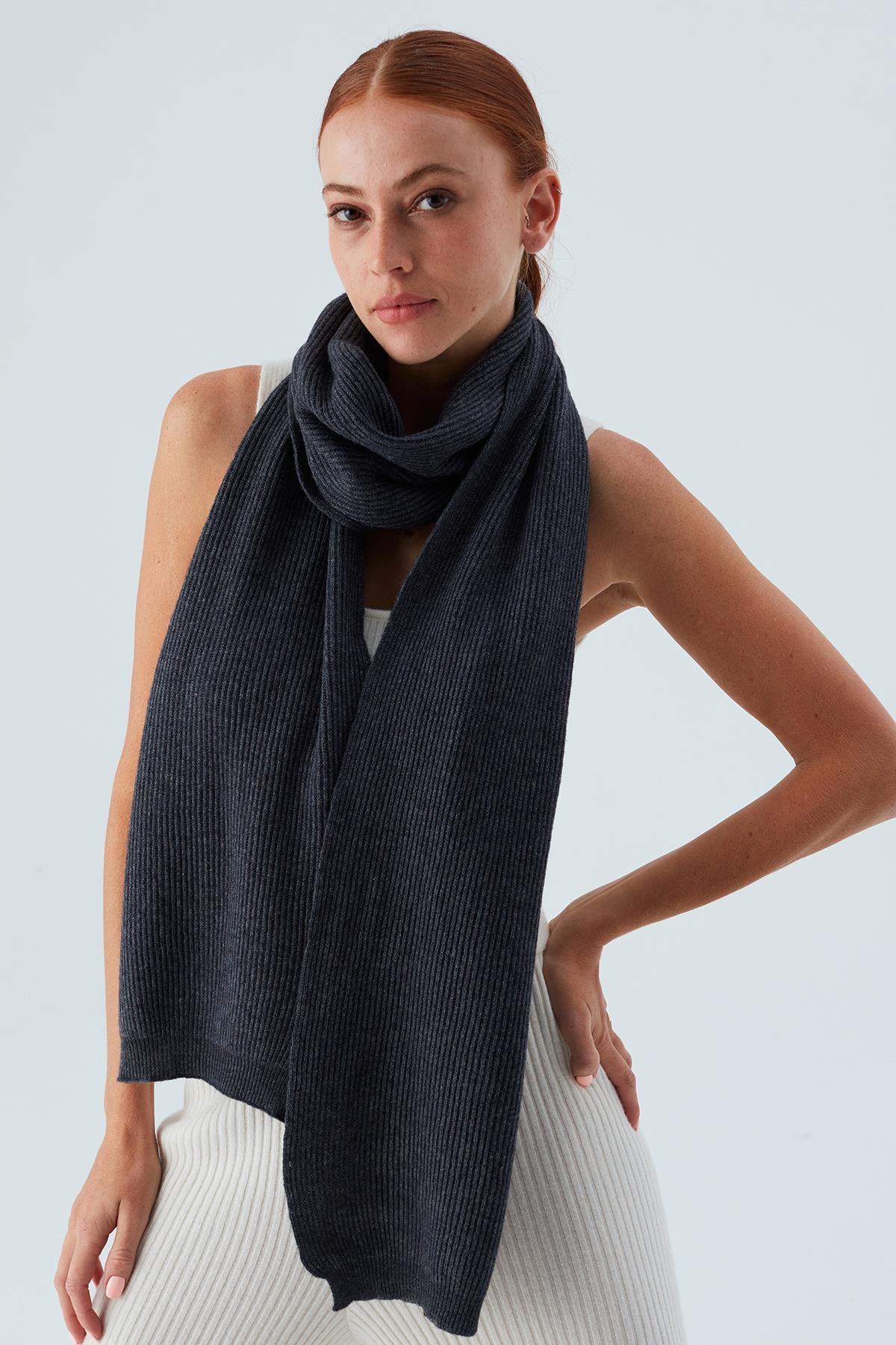 Peraluna Nomi Scarf Selanik Örgü Kaşmir Karışımlı Yumuşak Kadın Triko Atkı - Antrasit