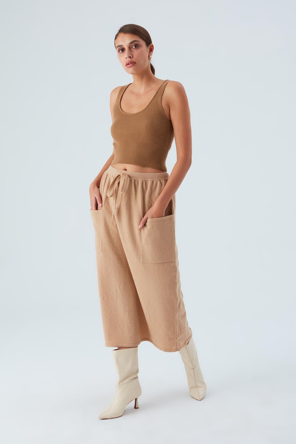 Peraluna-Nora Ski̇rt Rahat Kesim Beli Lastikli Bilek Hizası Cepli Kadın Triko Etek -Etek-1-Milagron.com